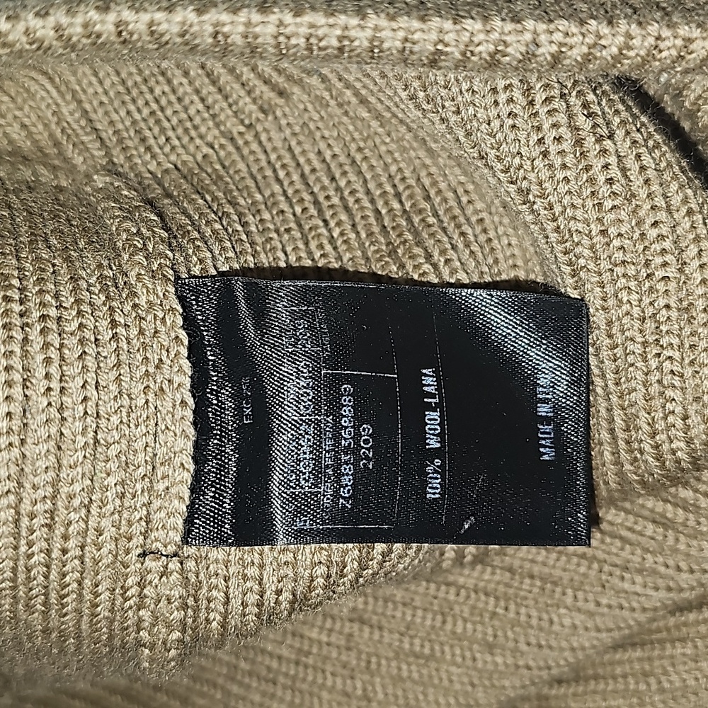 Authentic Gucci Sweater - image 5